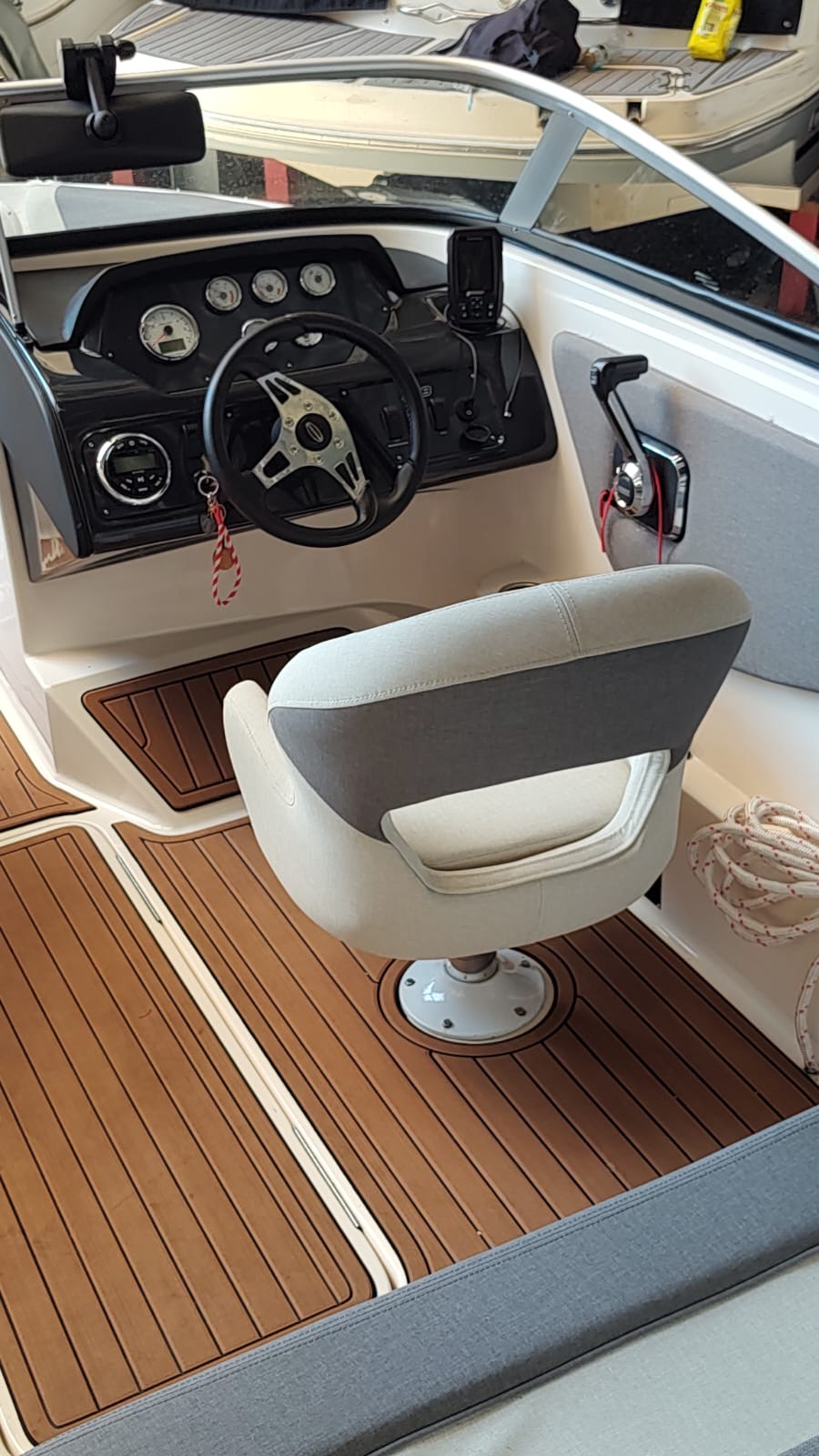 Canestrari 208 open 2024 volvo 200 hp SX 